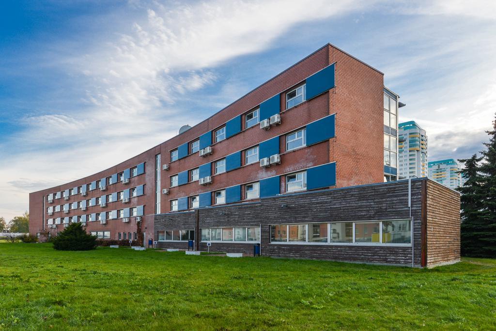 Ibb Hotel Minsk Exteriör bild